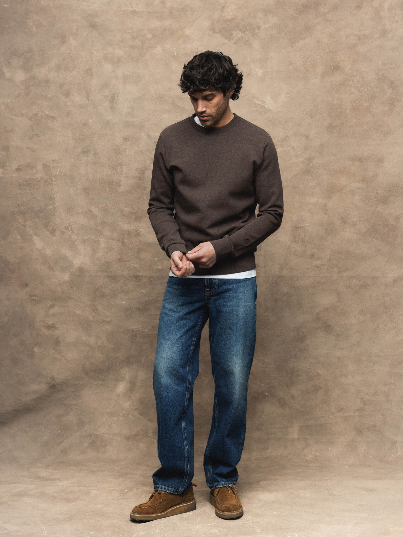 Modelshot / Chocolate Brown Melange / Detail